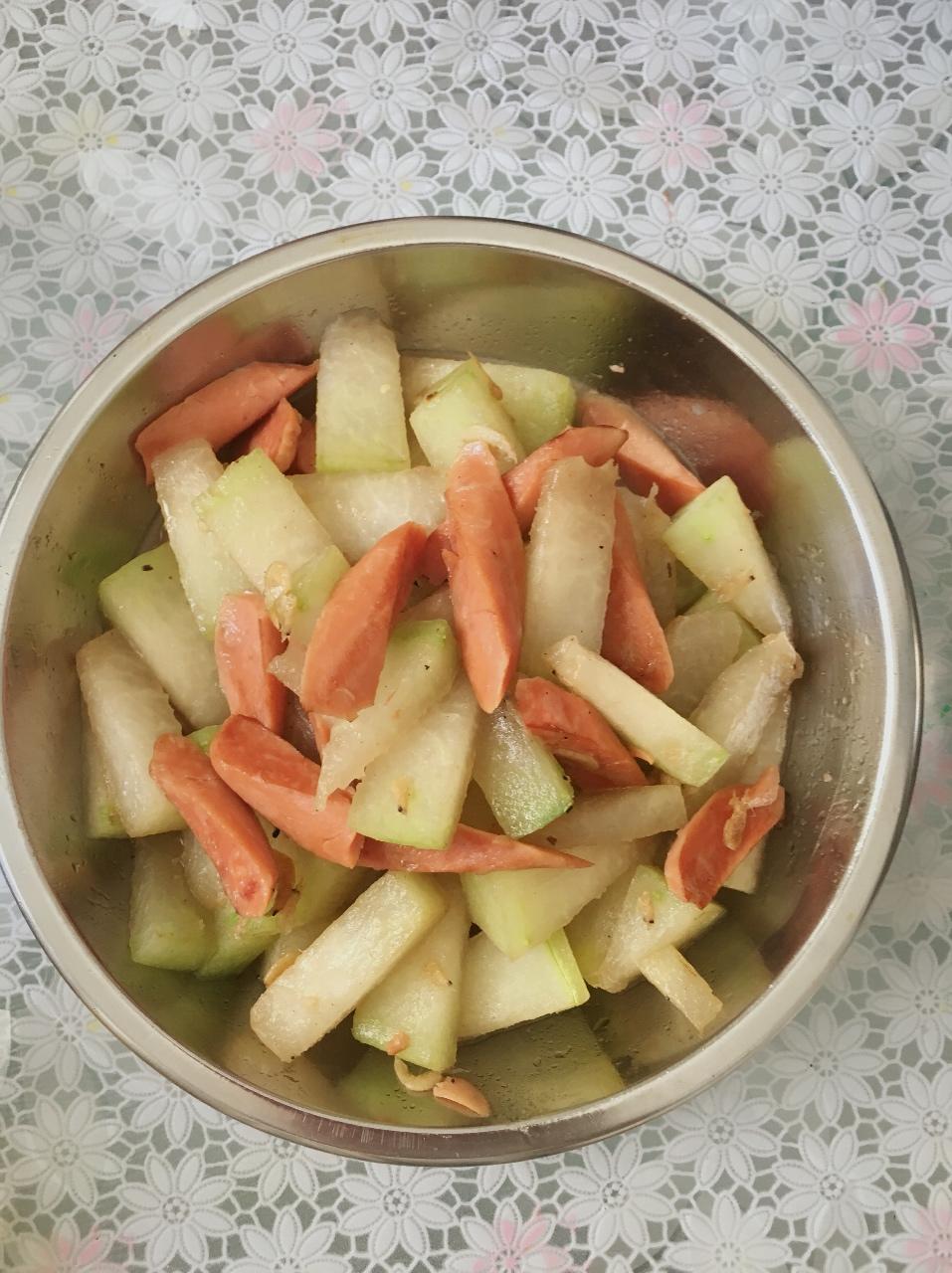 嘿小土豆君做的火腿烧冬瓜