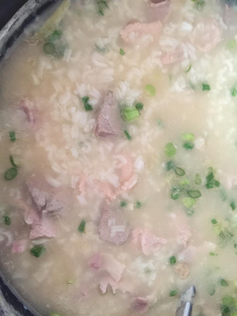 生滚猪肝瘦肉粥