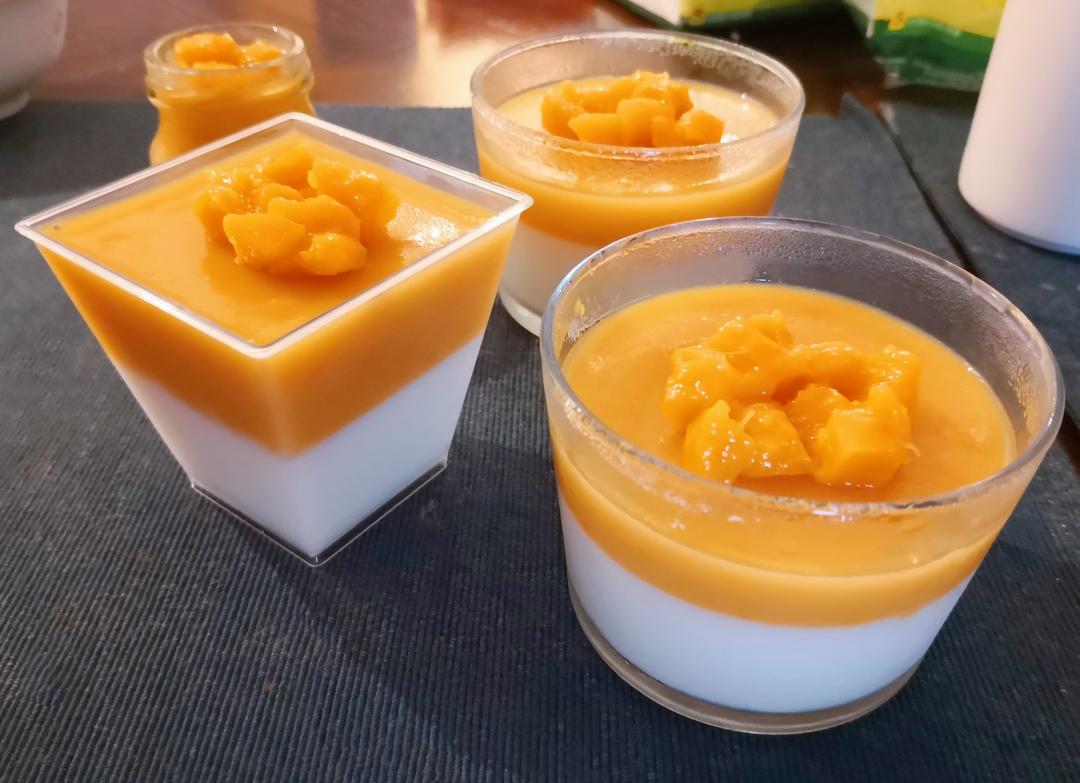 清爽芒果布丁