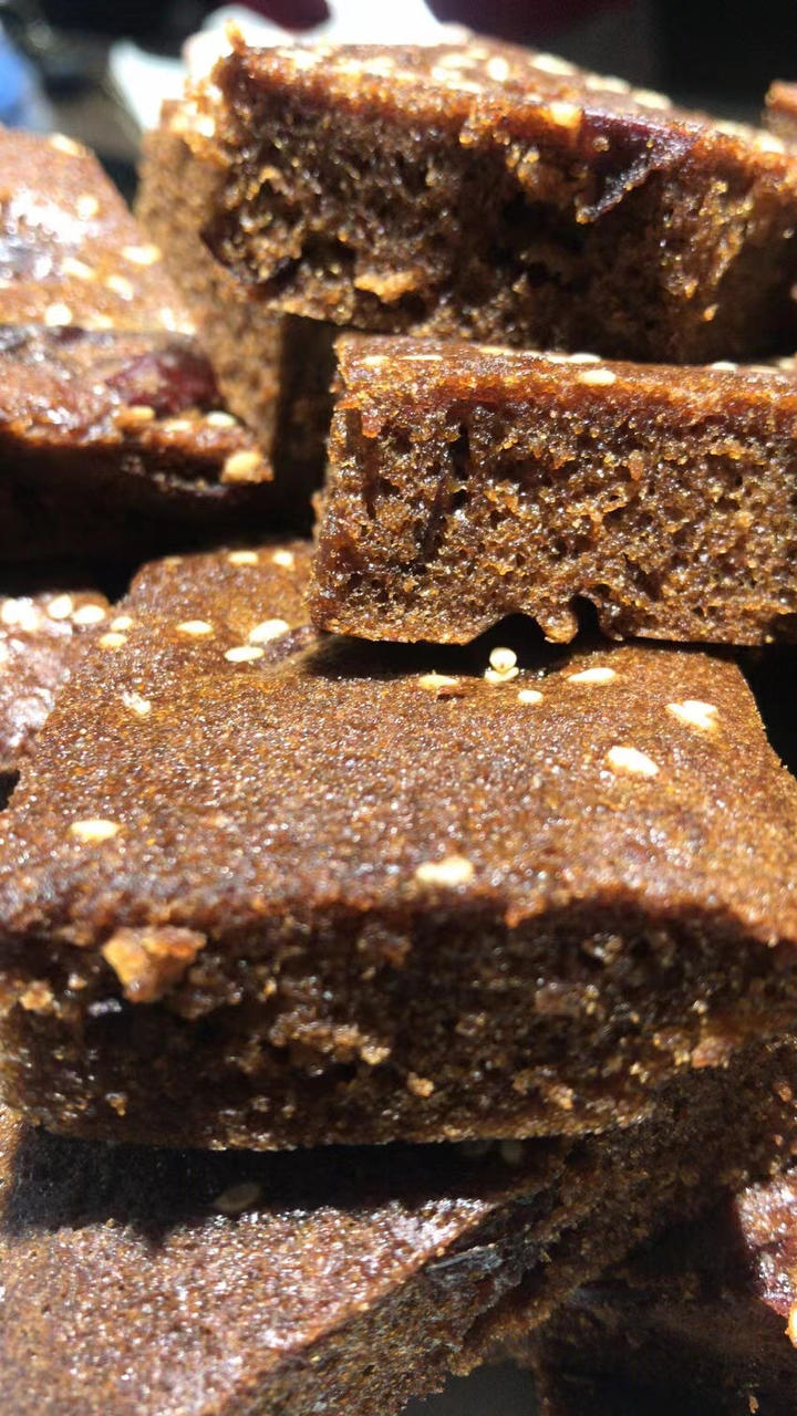 改良版红枣糕，此配方蓬松柔软，减油减糖，全蛋打发好操作