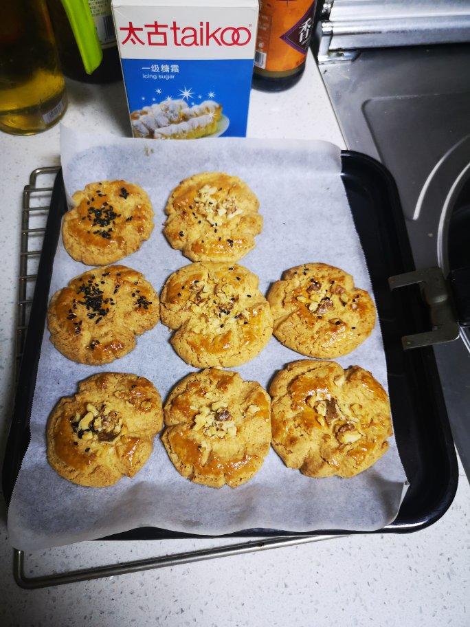 轻轻一按就碎掉的原味桃酥（不输猪油版）