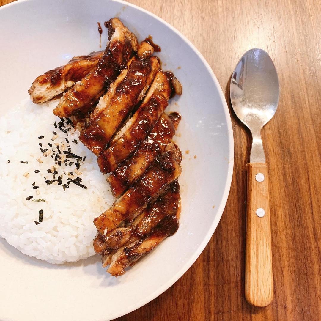 juicy莉莉做的日式照烧鸡排饭