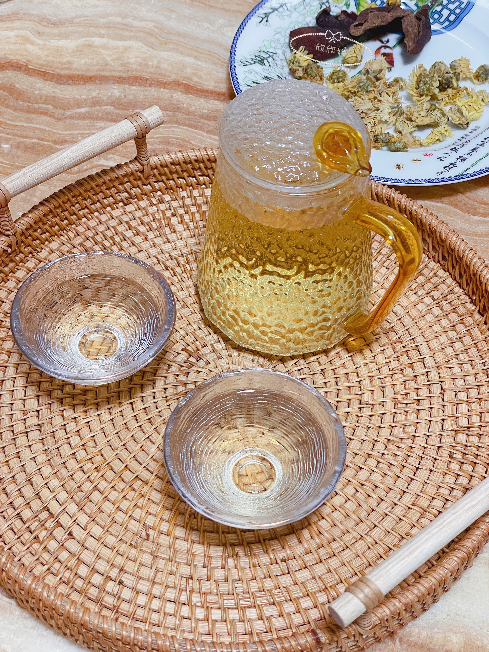 秋季润燥茶| 菊花陈皮茶的做法