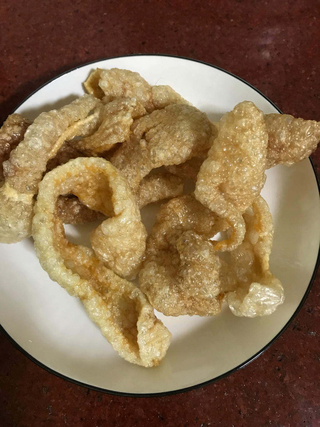 自制炸猪皮
