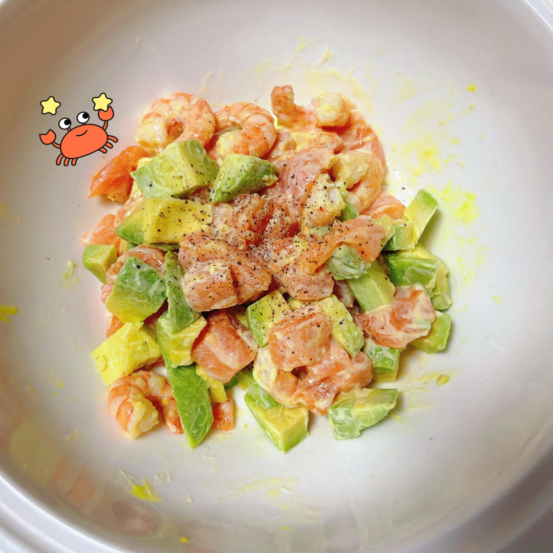 三文鱼牛油果🥑蛋黄芥末沙拉