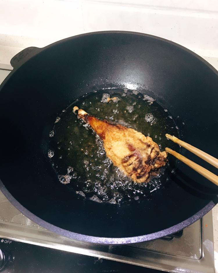 香酥炸鸡腿