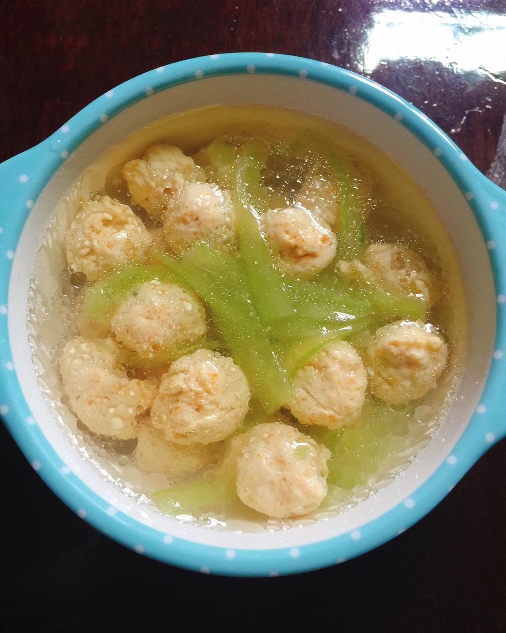 黄瓜鸡肉丸子汤 宝宝辅食食谱