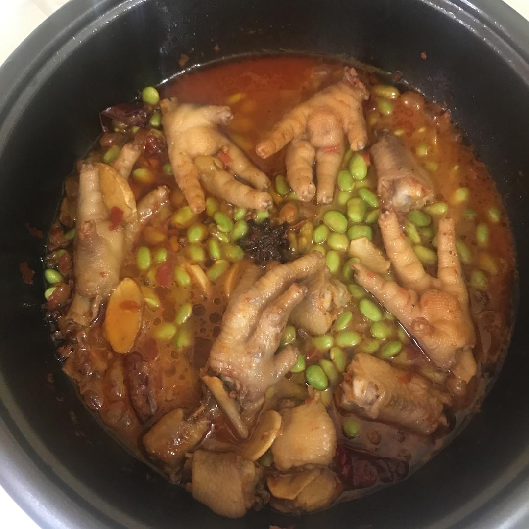 青豆烧鸡爪