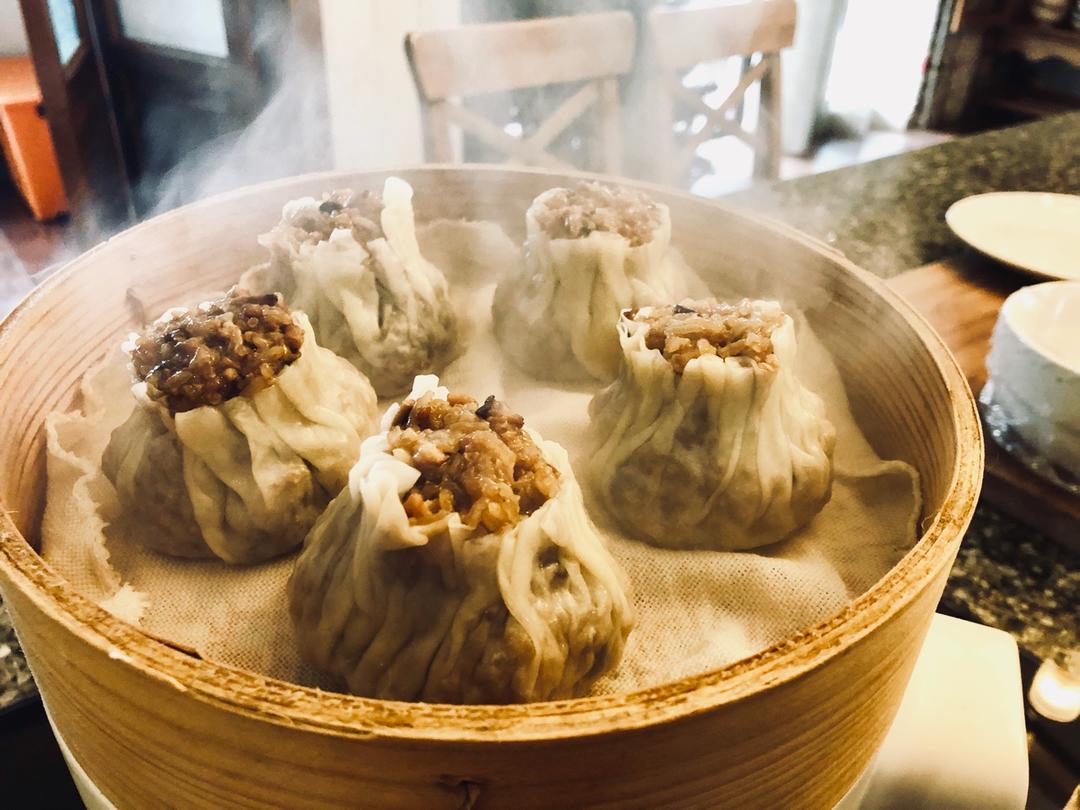 猪肉春笋糯米烧麦