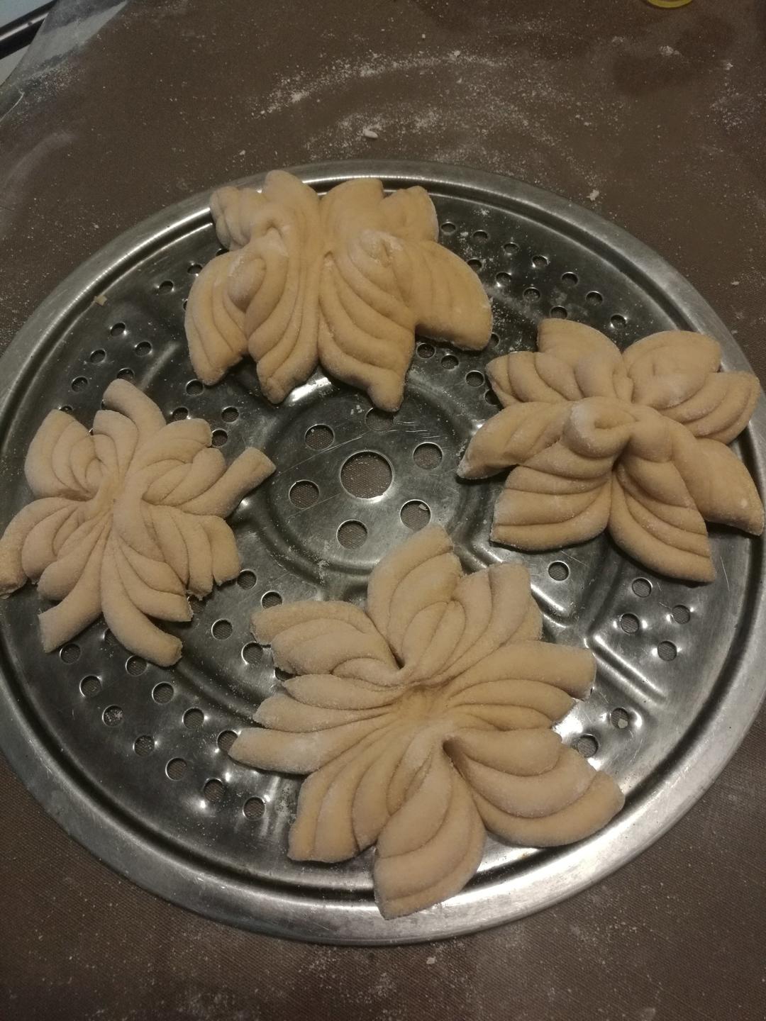 DIY面食_菊花馒头