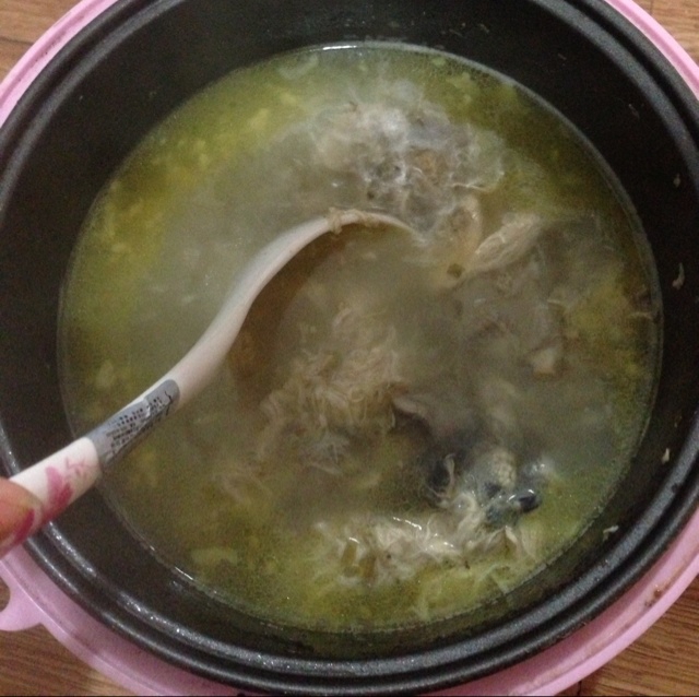 清炖乌鸡汤