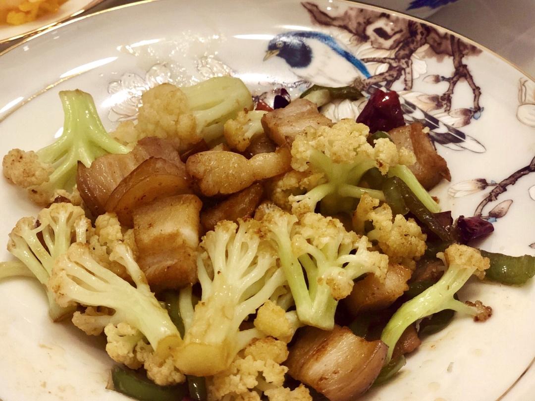 老丁的私房菜-干锅花菜