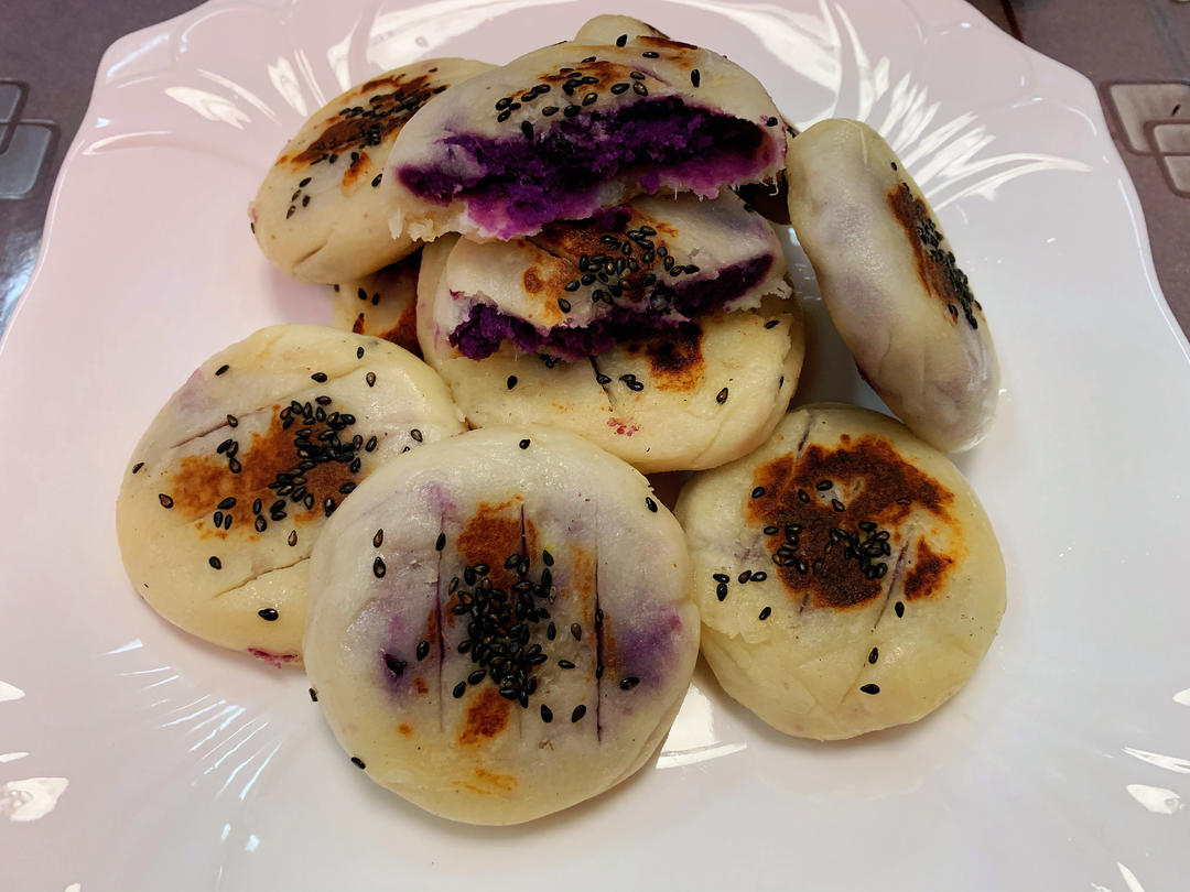 奶香味的山药紫薯软饼，香甜软糯，你一定要试试