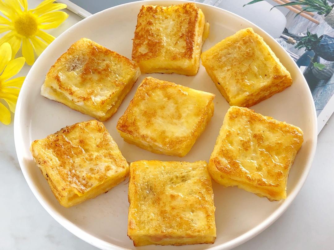 会爆浆的港式西多士❗️五分钟搞定人气早餐的做法