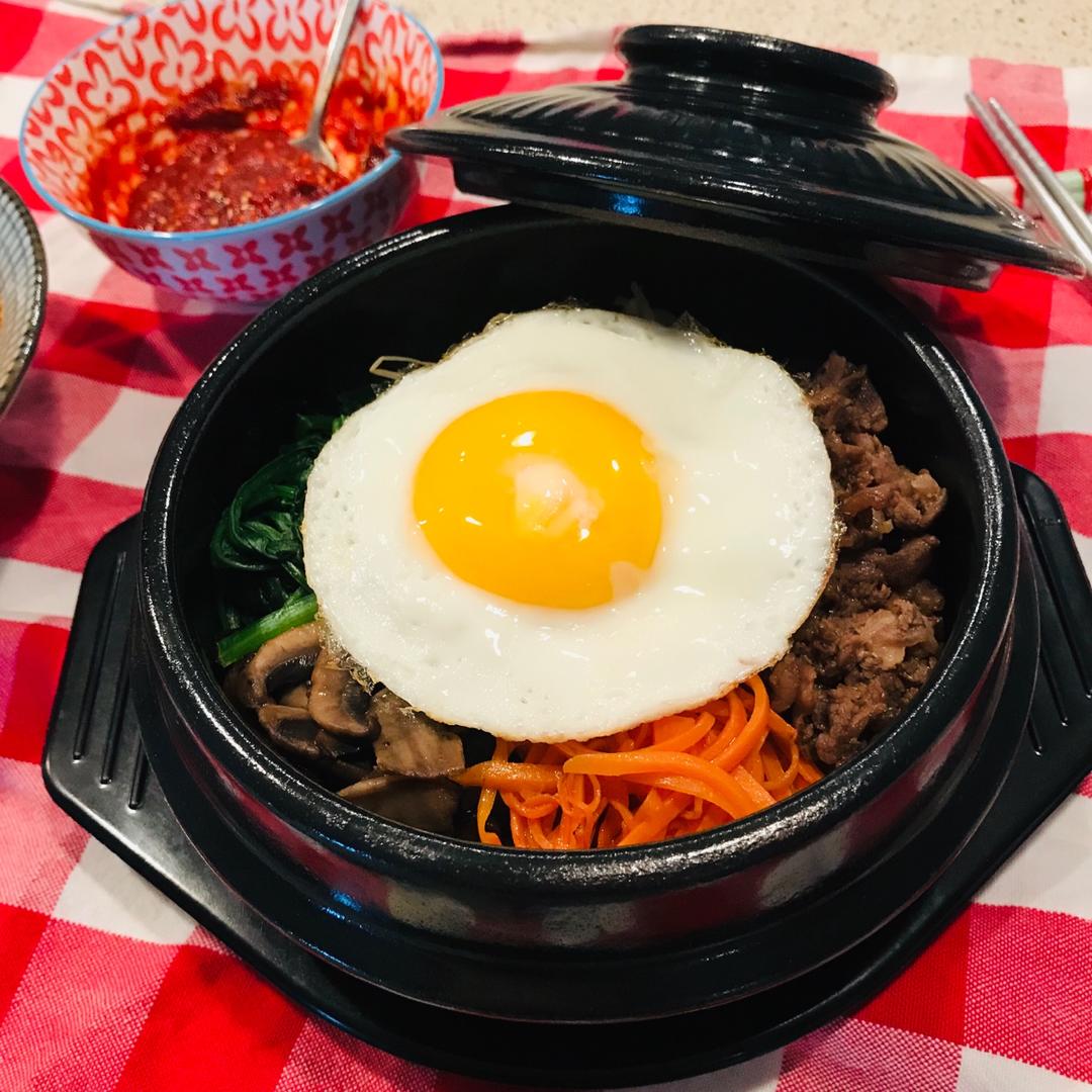 石锅拌饭