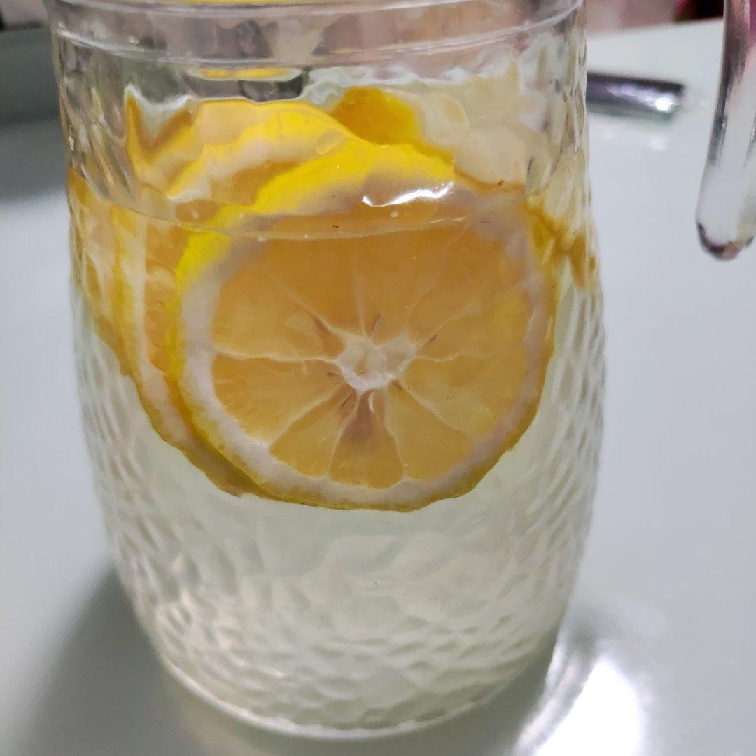 蜂蜜柠檬水（立马开喝）