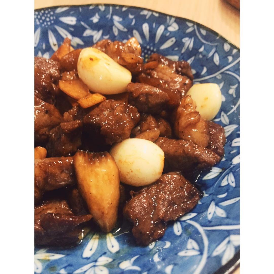 黑胡椒杏鲍菇粒子牛肉