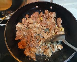 干锅羊肉的做法 步骤7