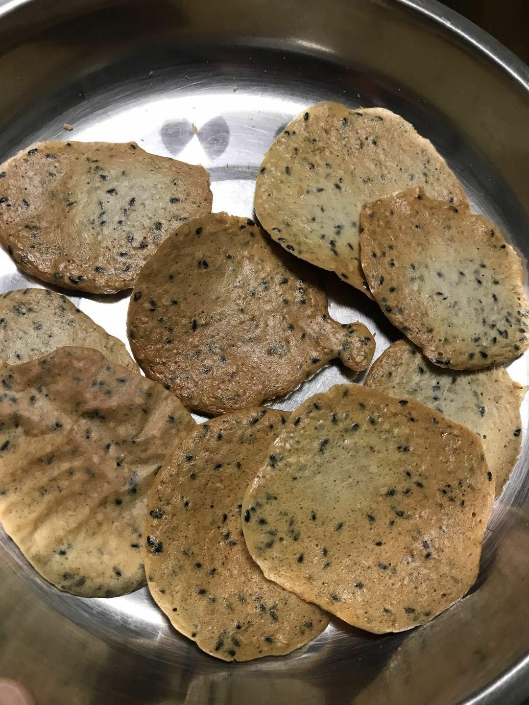 芝麻薄脆蛋白饼干