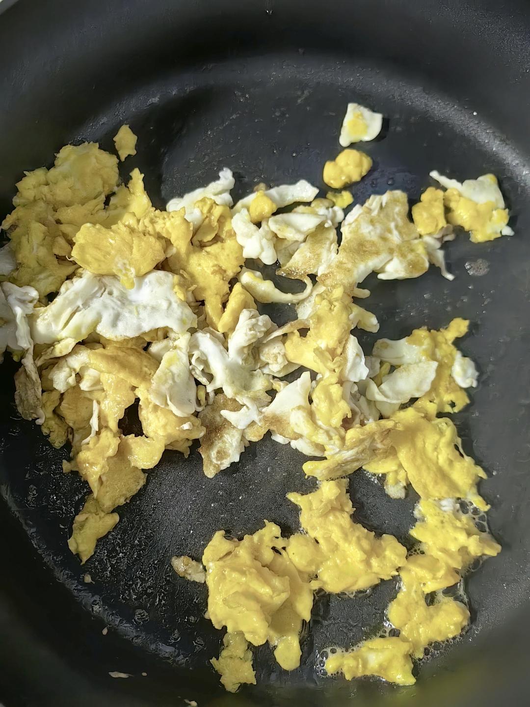 鸭蛋吃法：赛螃蟹