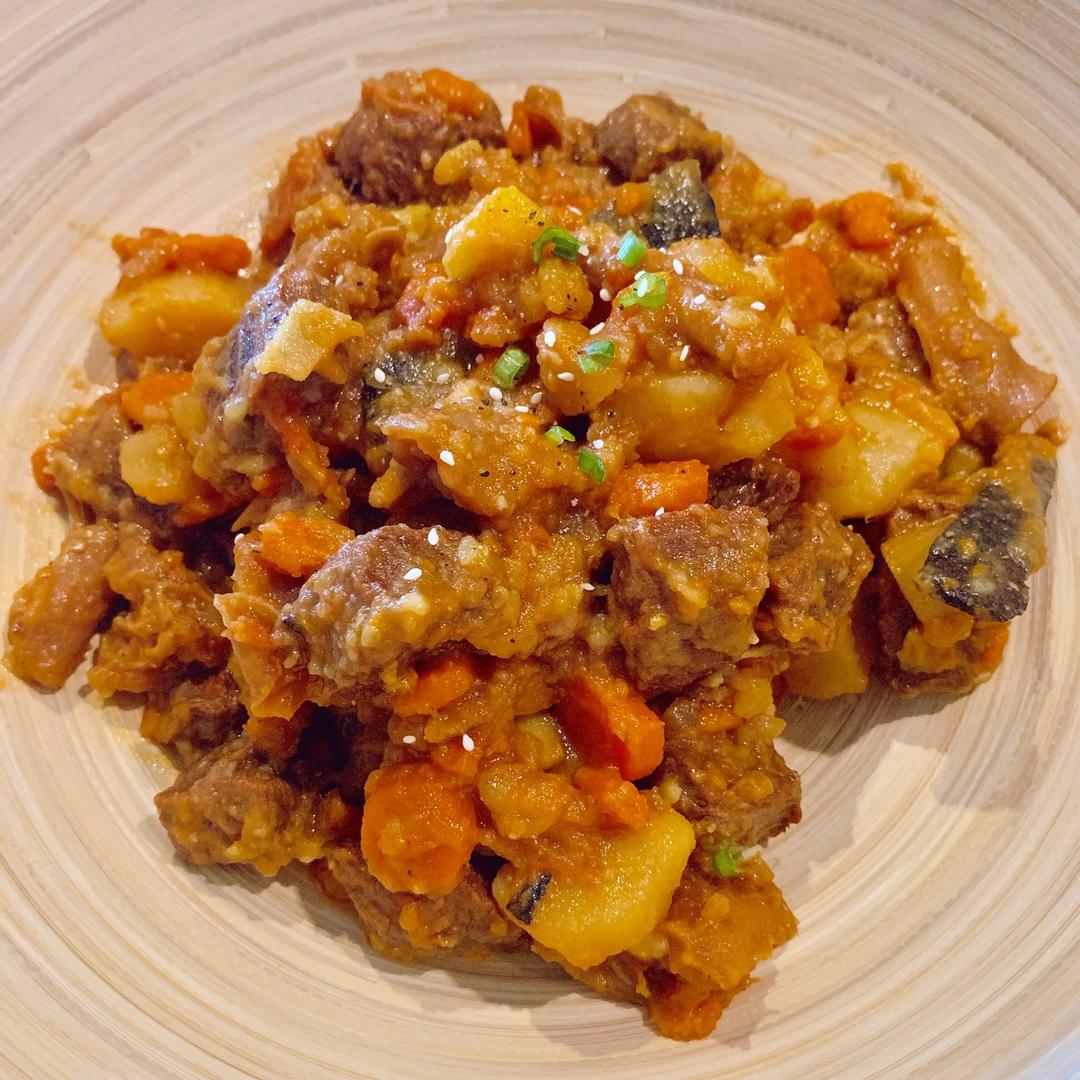 番茄土豆炖牛腩