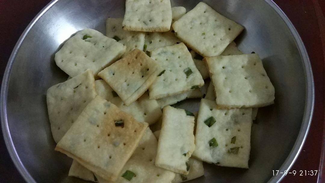 无糖香葱苏打咸饼干