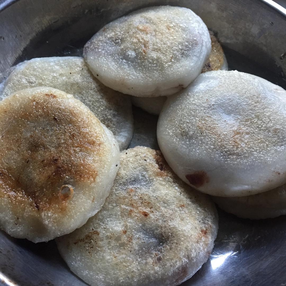 爱宅_虹仔做的红豆糯米饼