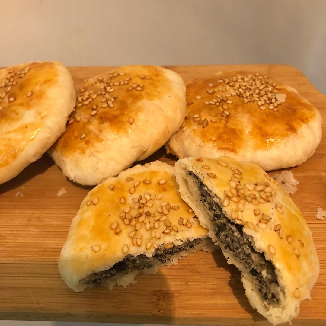 芝麻椒盐牛舌饼（北京小吃）