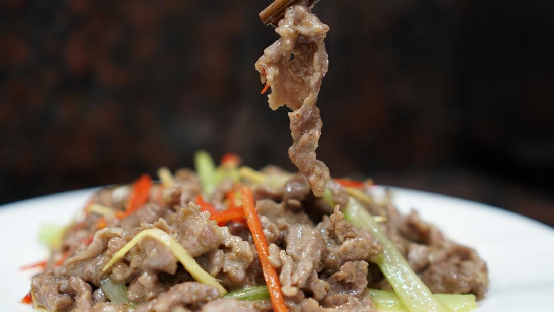 潮式家常菜：三丝炒牛肉的做法