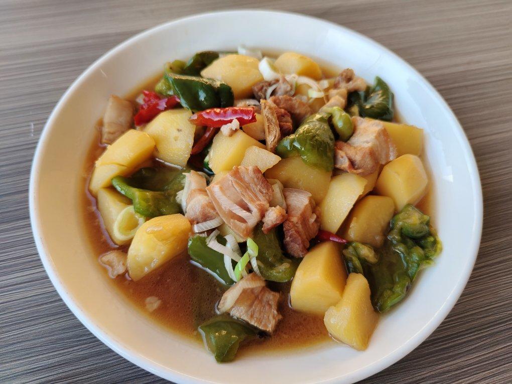 土豆炖肉