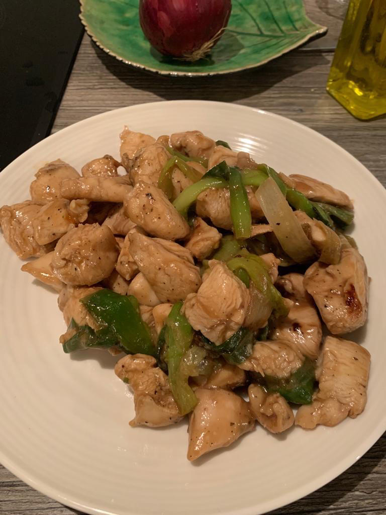 好吃到舔盘的葱油焖鸡