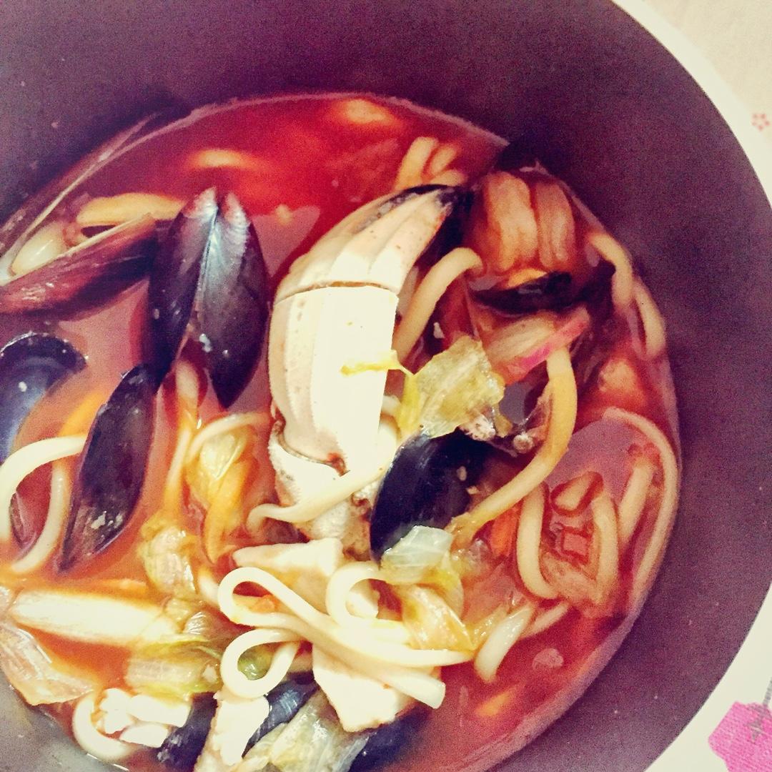 辣海鲜汤（两人份菜谱）