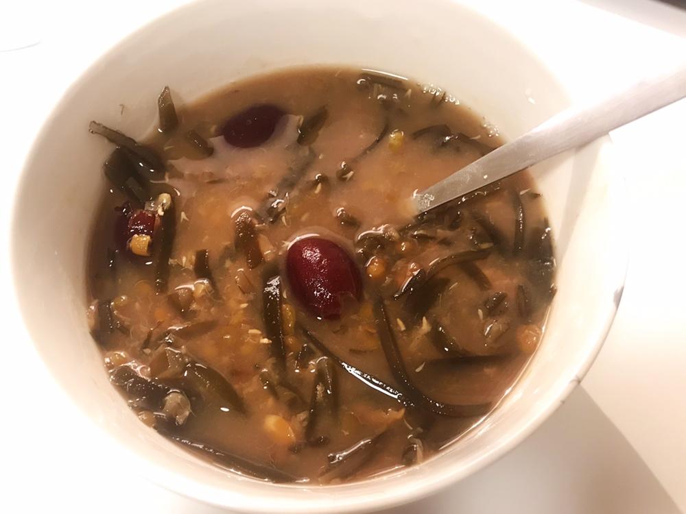 臭草海带绿豆沙