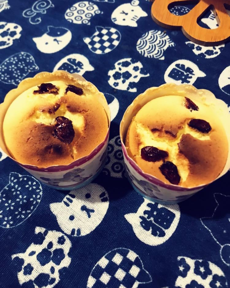 醇香咖啡纸杯蛋糕