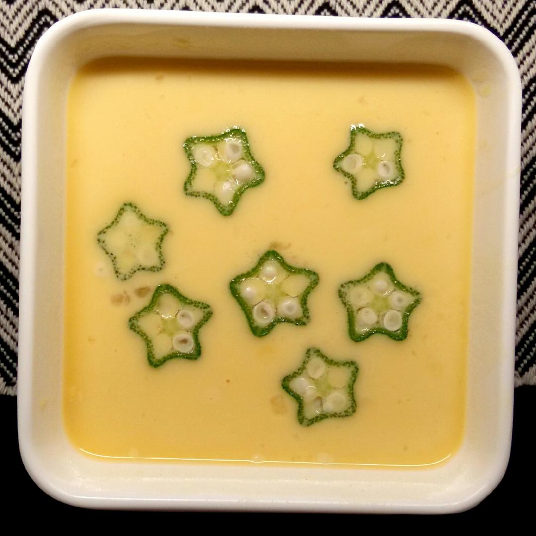 颜值控-做一朵开在碗里的花秋葵蒸水蛋