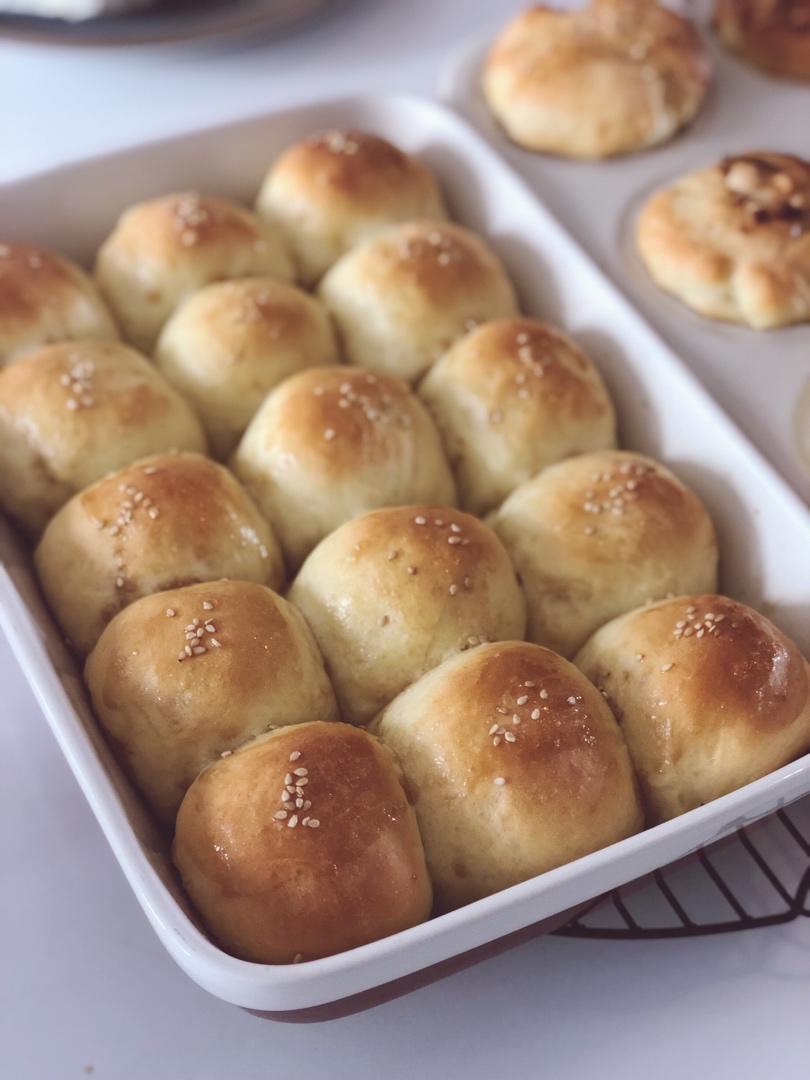 蜂蜜脆底小面包，简单易上手的营养早餐