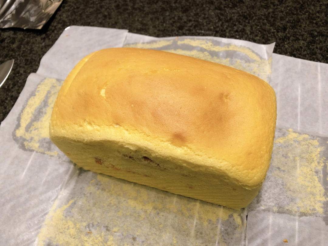 土司盒古早味蛋糕