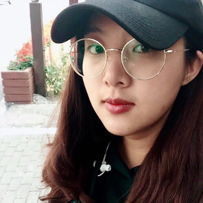 Eileen_忐