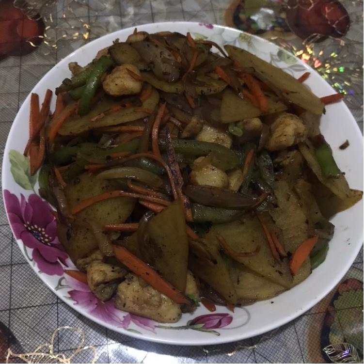 鸡丁青椒土豆片丨健康·三餐
