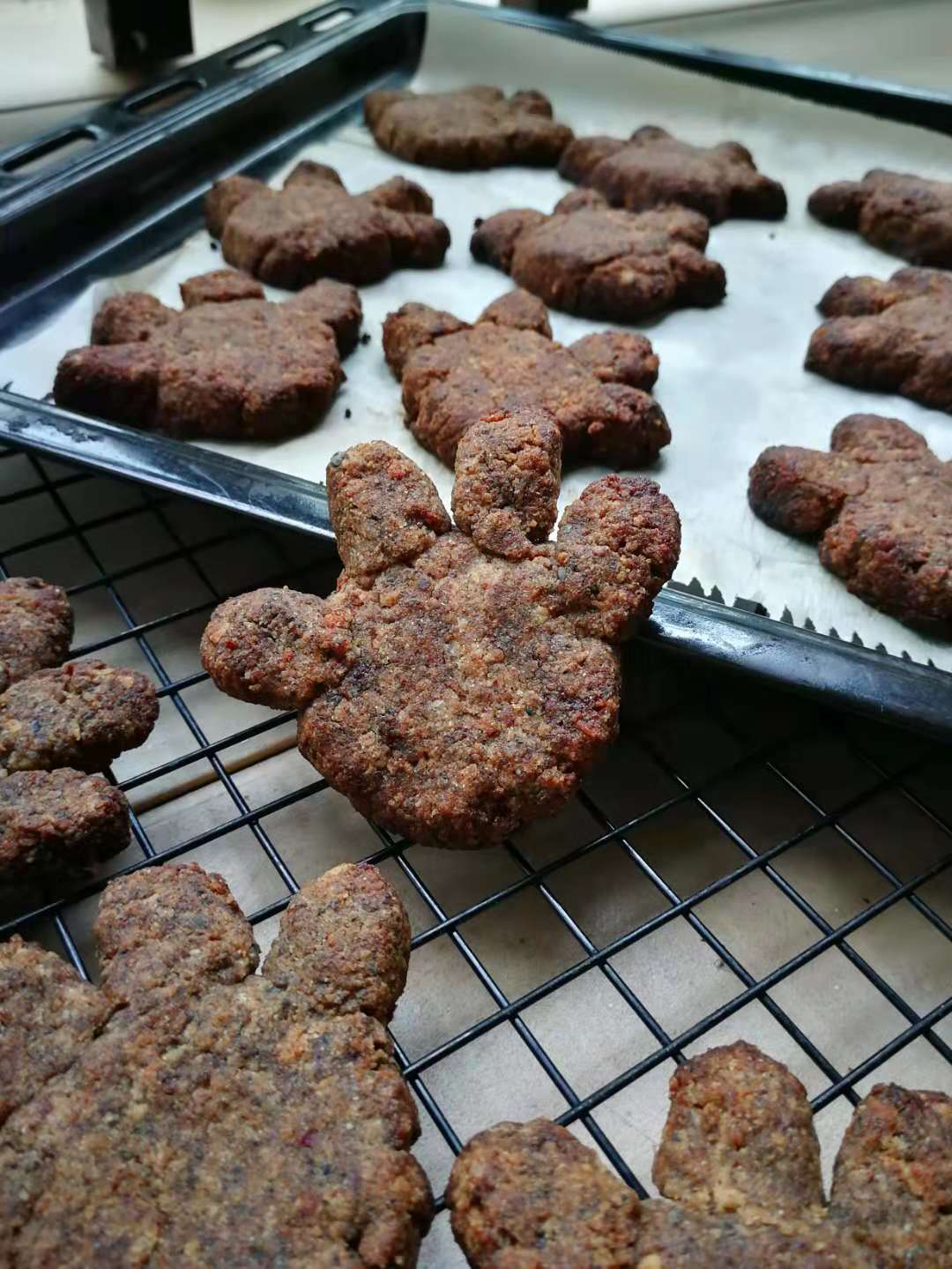 红枣肉桂猫爪饼干——剁掉的爪爪吃回来