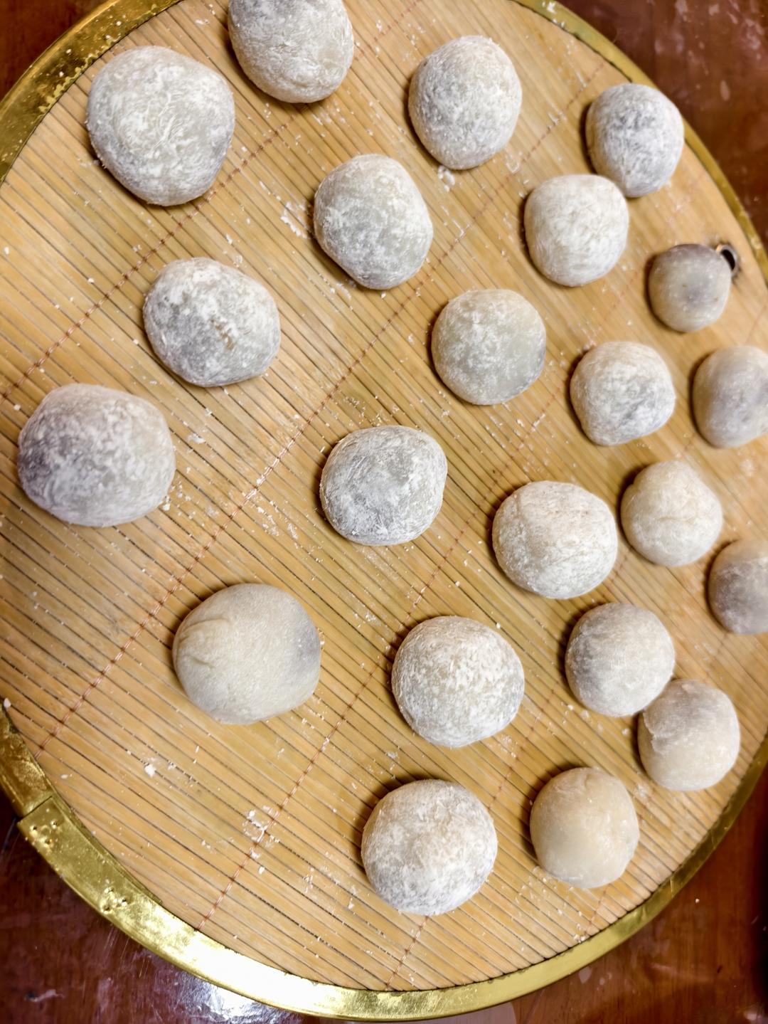 超好吃的豆沙馅糯米滋，做法简单，软糯Q弹，隔天都不会硬！