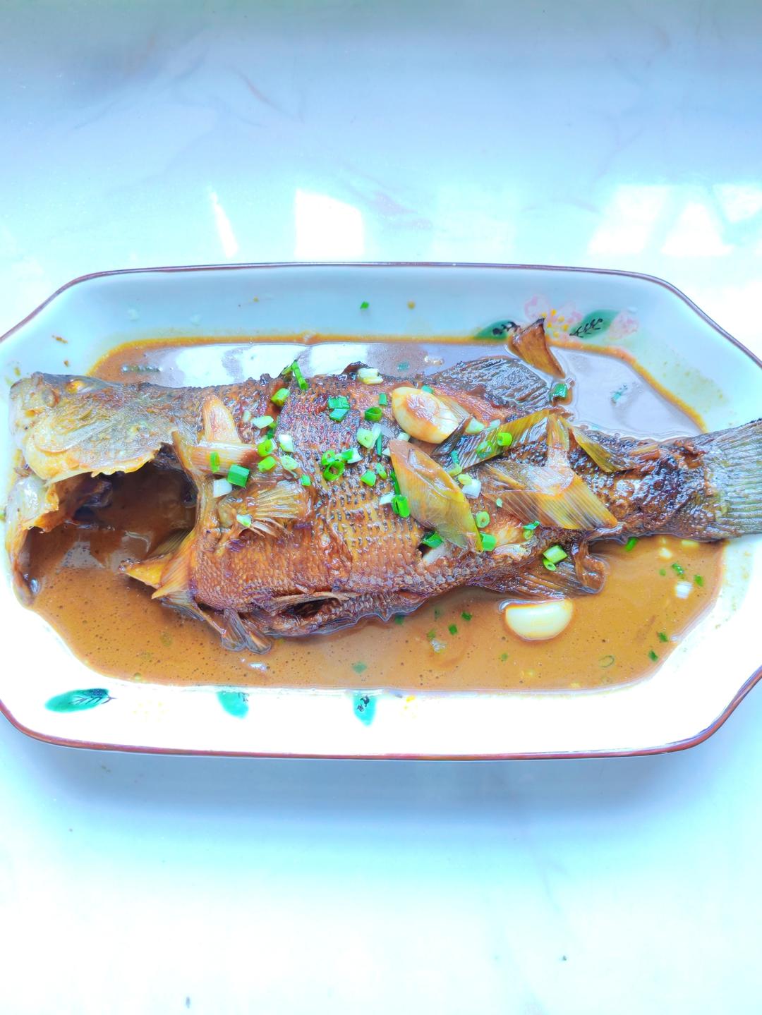 红烧鲈鱼