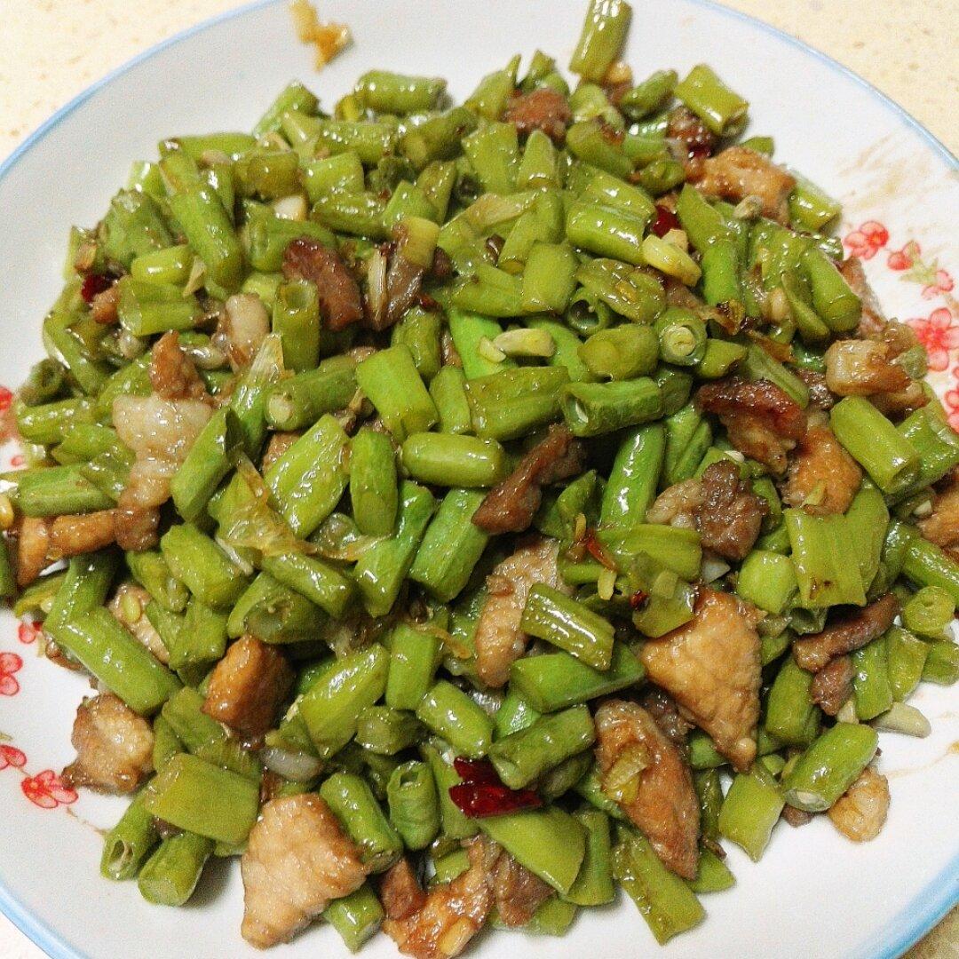 肉沫豆角下饭菜