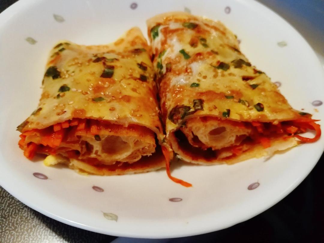 家庭版煎饼果子---快手健康早餐，利用家里现有材料