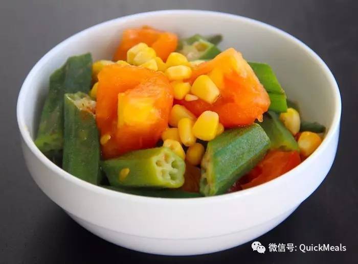 西红柿玉米炒秋葵