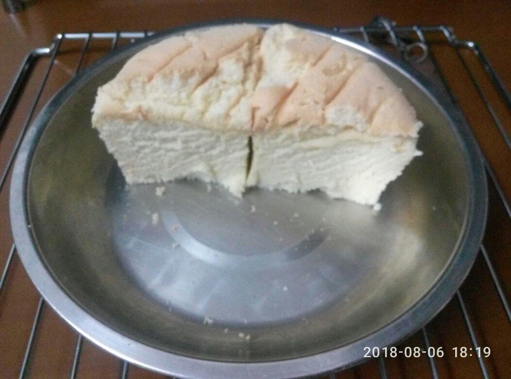 原味戚风纸杯蛋糕（烤箱做纸杯蛋糕）