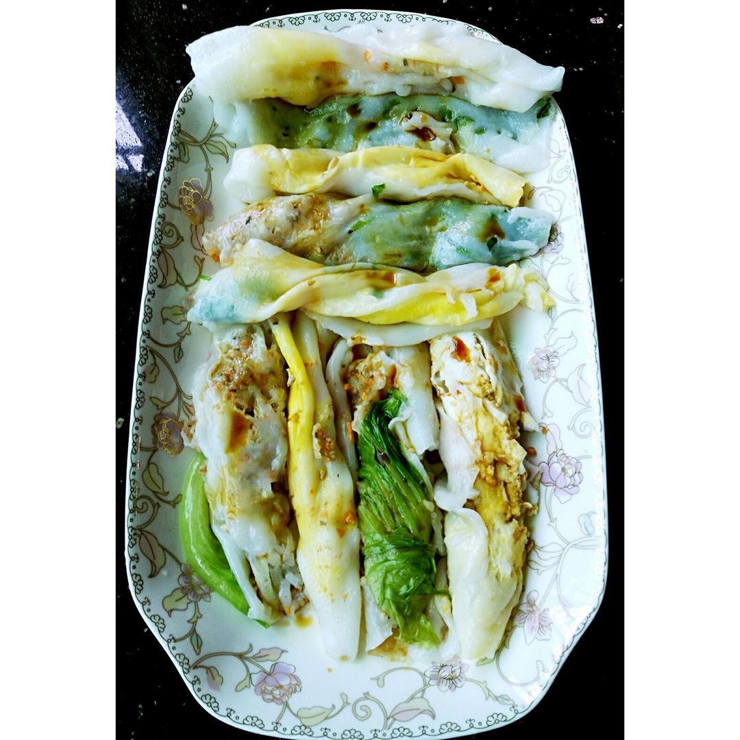 广式蛋肉肠粉视频操作