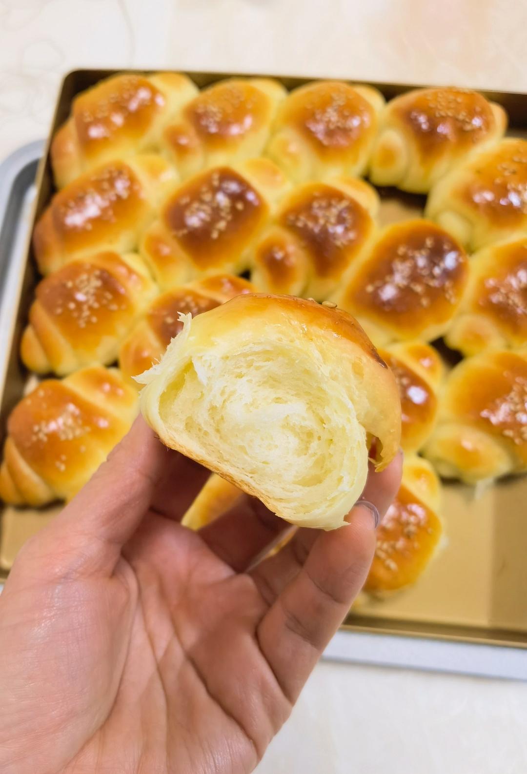 超级拉丝的牛奶面包