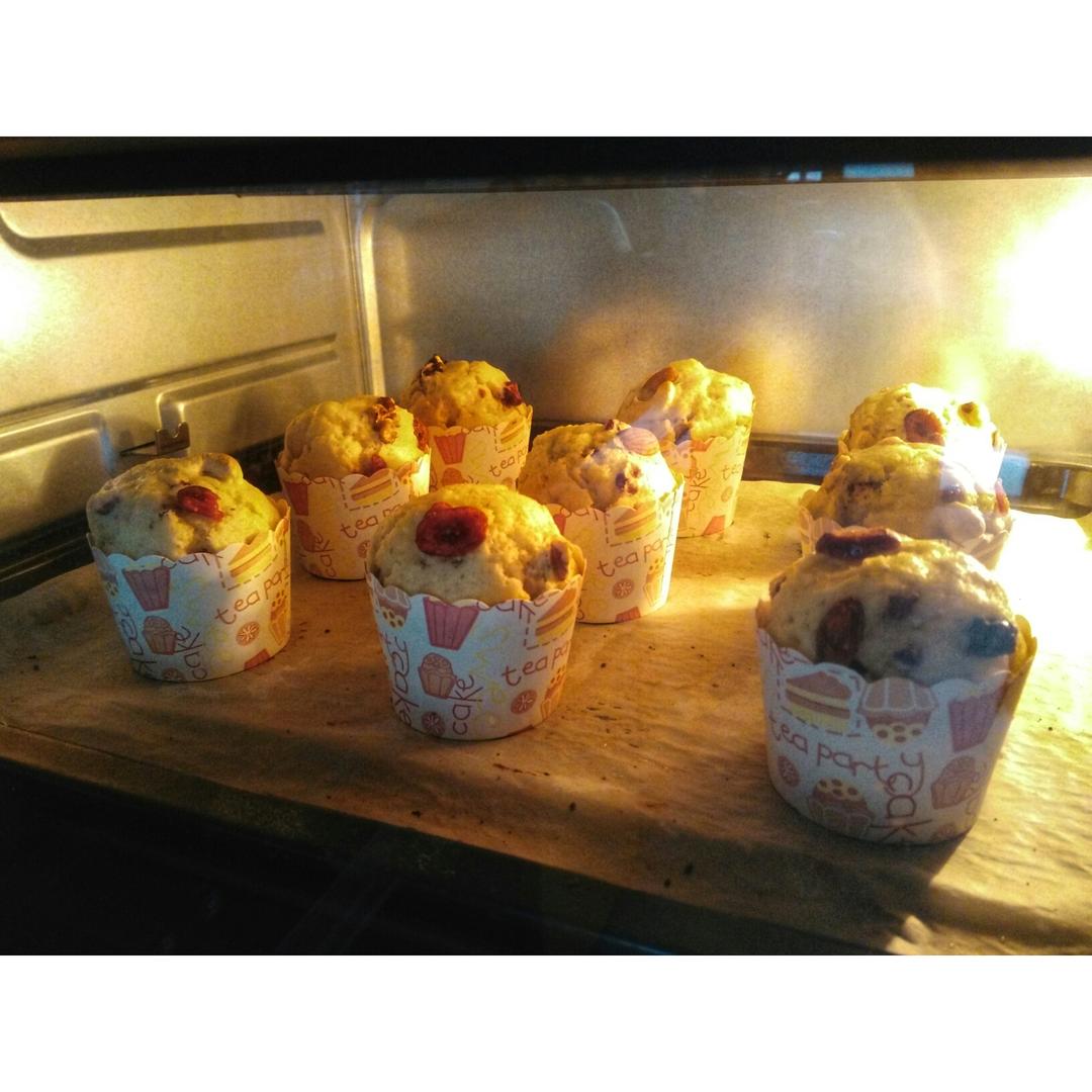 少女心的香蕉蔓越莓玛芬