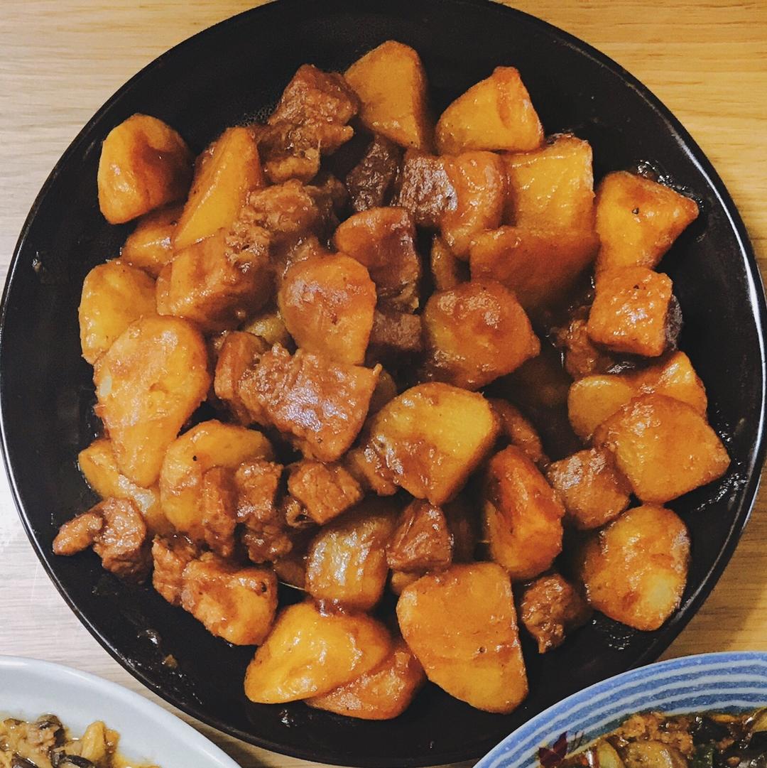 土豆烧肉